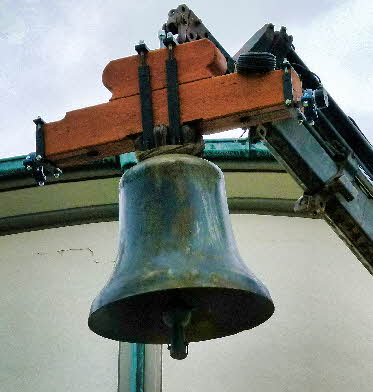 Glocken aufh�ngen (120)-l