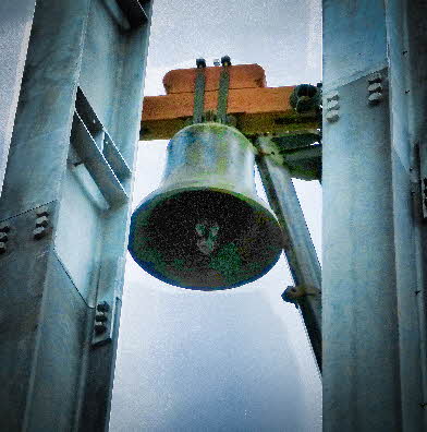 Glocken aufh�ngen (124)-l