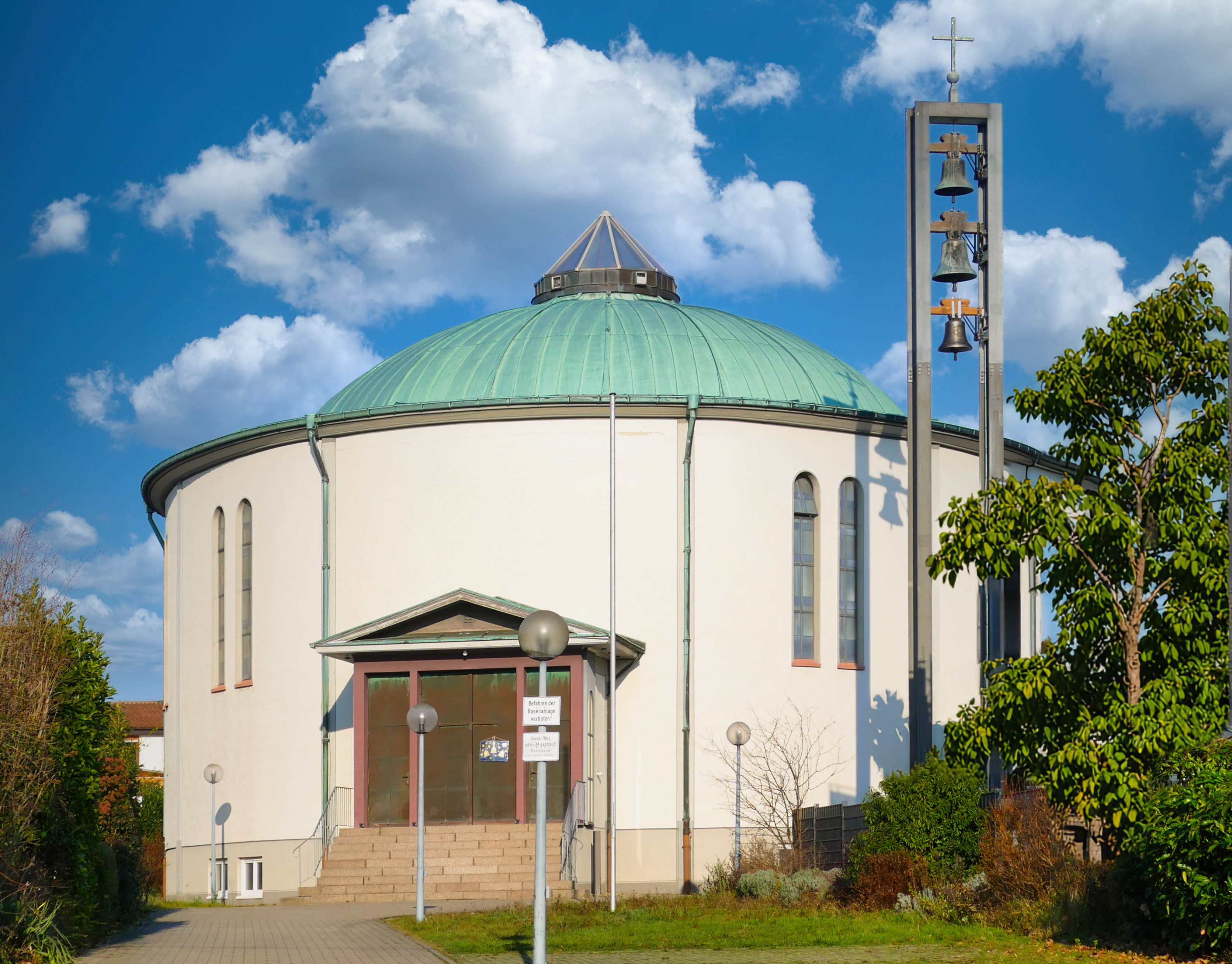 P2420723_genSwap-l-l-l_genErase-l